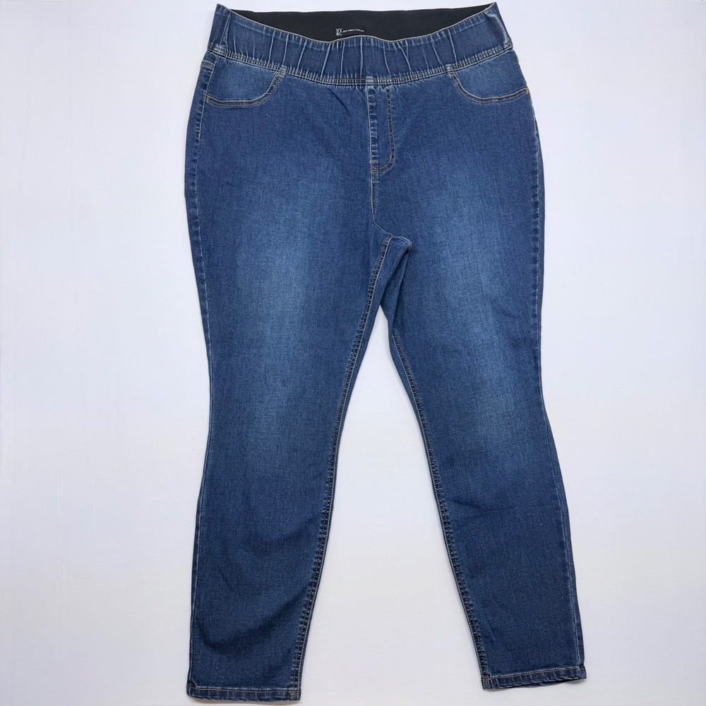 NY and Company Womens 18W Blue Wash Denim Stretch Pull On Jeans Slim Fit